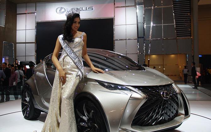 Lexus introduces Lexus LF-SA &amp; LF-LC at GIIAS Auto Show goo.gl/iacYjR <a href="/GIIAS_ID/">GIIAS_ID</a> <a href="/Lexus/">Lexus</a>