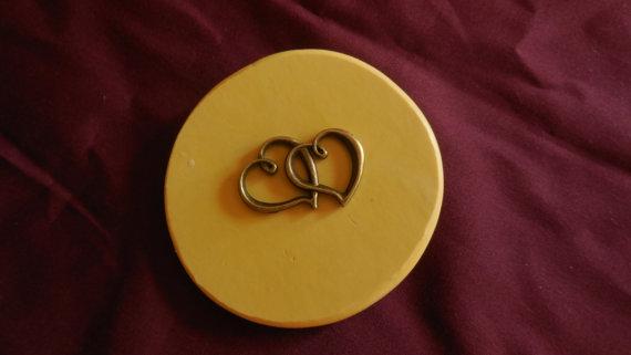 NetWorking4US's tweet image. Hearts Charm silicone mold, craft mold, Cake Molds, resin, jewelry mold, dld.bz/dRjBr