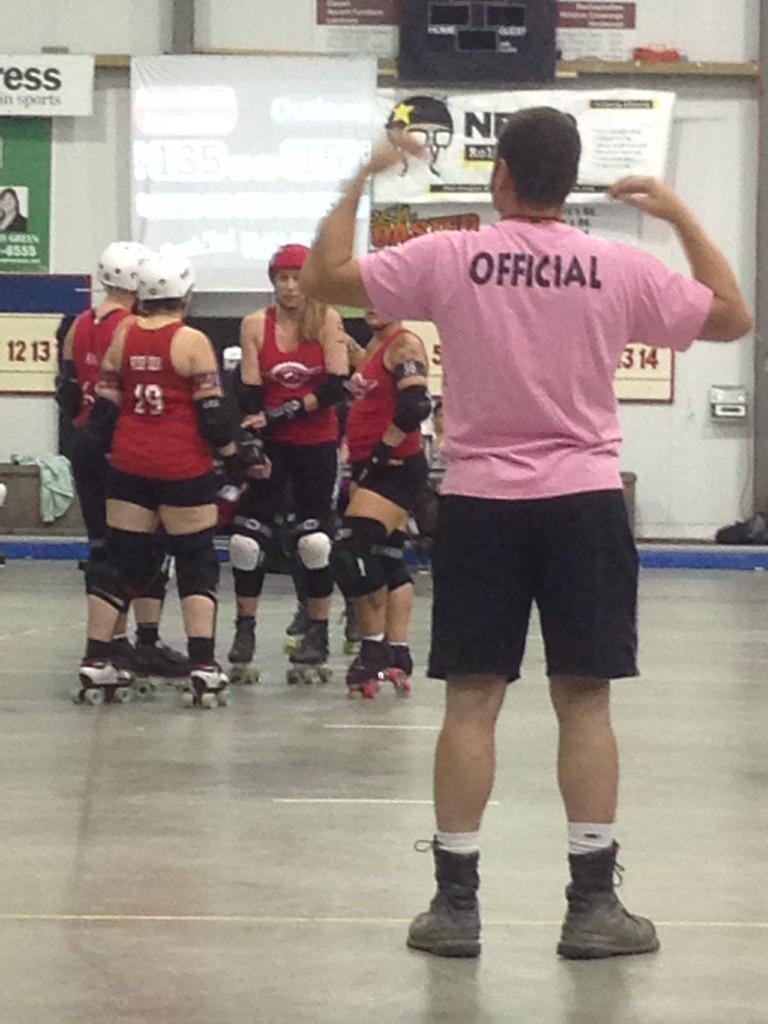 WpgRollerDerby's tweet photo. .@OutlawsPARD call official review w/ less than 2 mins in the first. 135-15 for the #Brawlers #WRDLCCC #rollerderby http://t.co/AQUZg00C9I