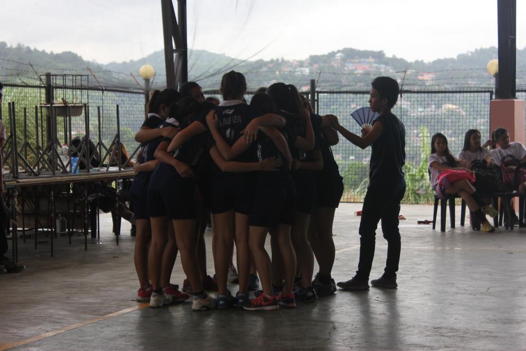 Photograpoor's tweet photo. PUSO LANG!!! #GOEDUC http://t.co/5zW6BSwbTW