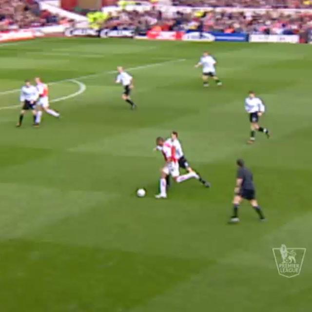 Happy Birthday to a legend, Thierry Henry  ... - -  