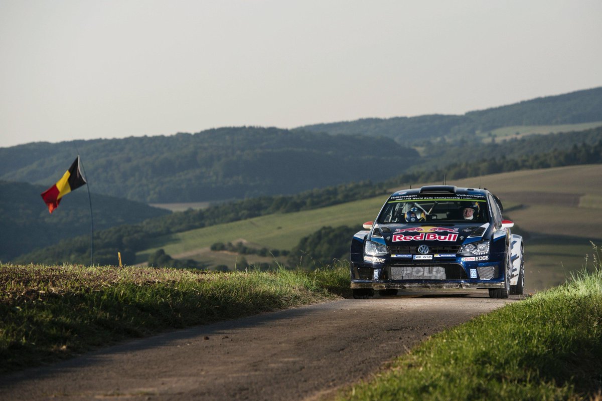 NEWS: <a href="/JariMattiWRC/">Jari-Matti Latvala</a> is closing the gap... irallylive.com/ir_news.htm?00… #RallyeDeutschland #RallyGermany #iRally