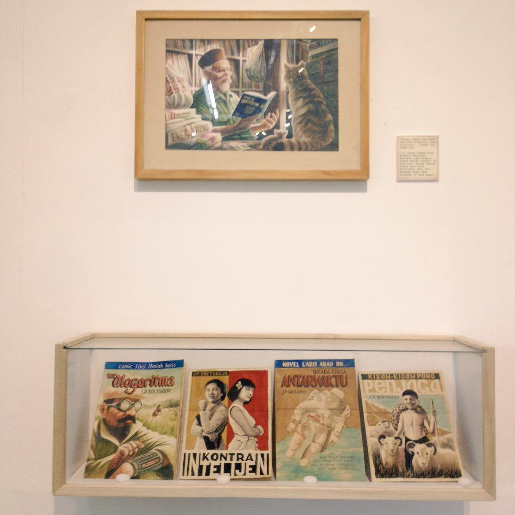 Kenapa simbah suka baca buku-buka scientific yang futuristik.. Simbah kan sudah tua?

#MbahTardjo