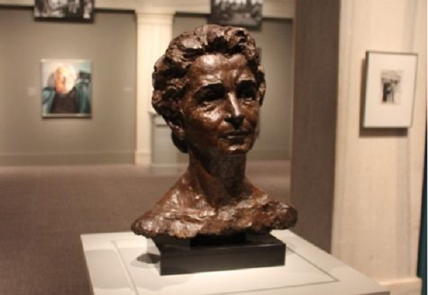 Smithsonian Won't Remove Margaret Sanger Statue: We Don’t Care She Was a Eugenicist buff.ly/1NN4YYa #ProtestPP