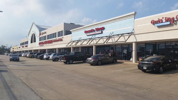 PersonalizeTM's tweet image. Girls Day Out Boutique ...PTM, jewelry, clothes, candles, avon, and more. 18243 E. Egret Bay Blvd, Houston, TX 77058