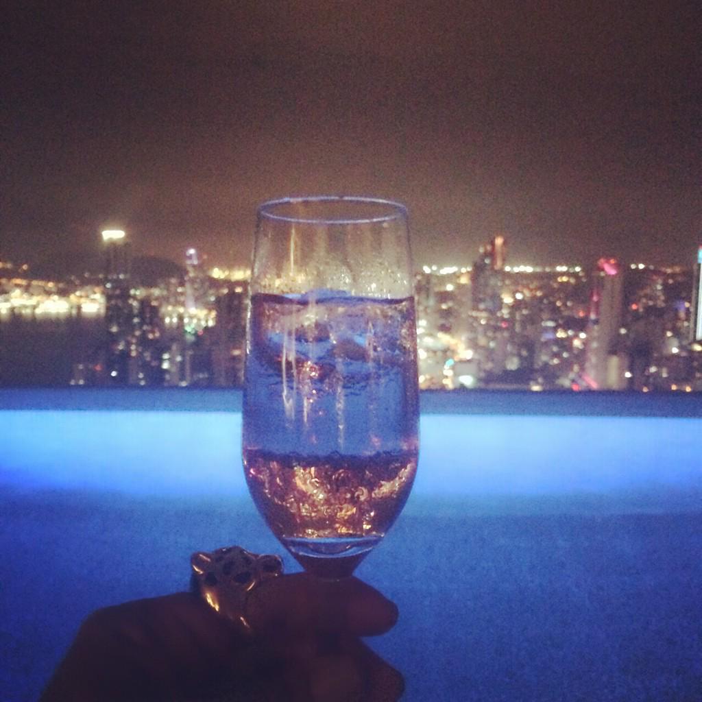 AnaGFashion's tweet photo. Cheers @OceanSunCasino ❤️ http://t.co/3I2qYn3Bt5