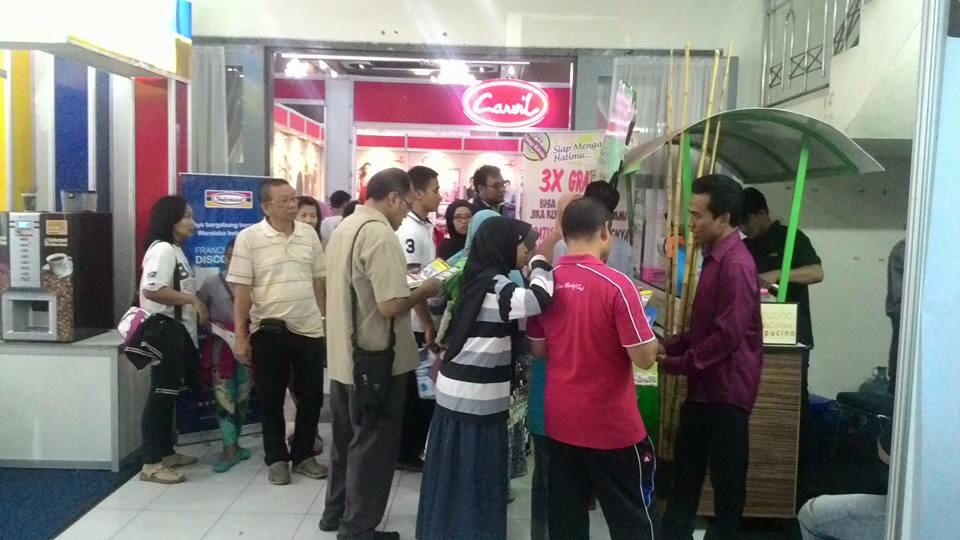neoorganizer's tweet photo. Jangan lupa berkunjung ke pameran franchise semarang, hari ini terakhir! 20-22 Agustus 2015 di Ged. Wanita http://t.co/RtRoCPpWN3