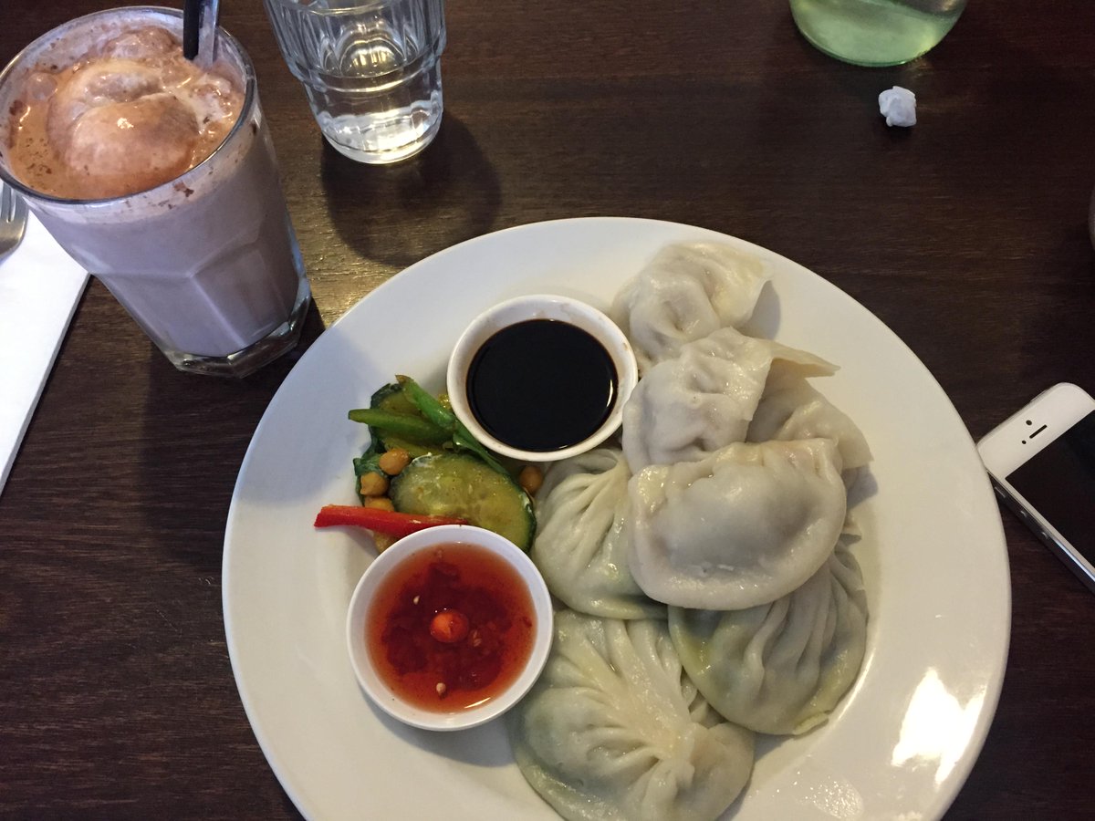 ChenJason1002's tweet photo. #dumplings  i LOVE THAT so much !!!! Share your food ,guys http://t.co/QqtcWpjpyS