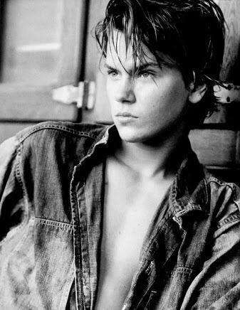 Happy Birthday to River Phoenix If he had lived, he would have become 45 years old... 