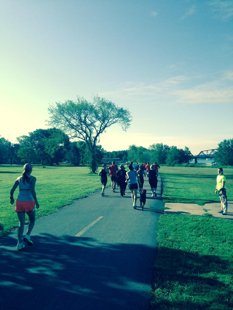 thebsrun's tweet image. 5 provinces represented this morning @CityFredRec supporting @TeamDiabetesCDA #RunAtCan #runnb @RunNB