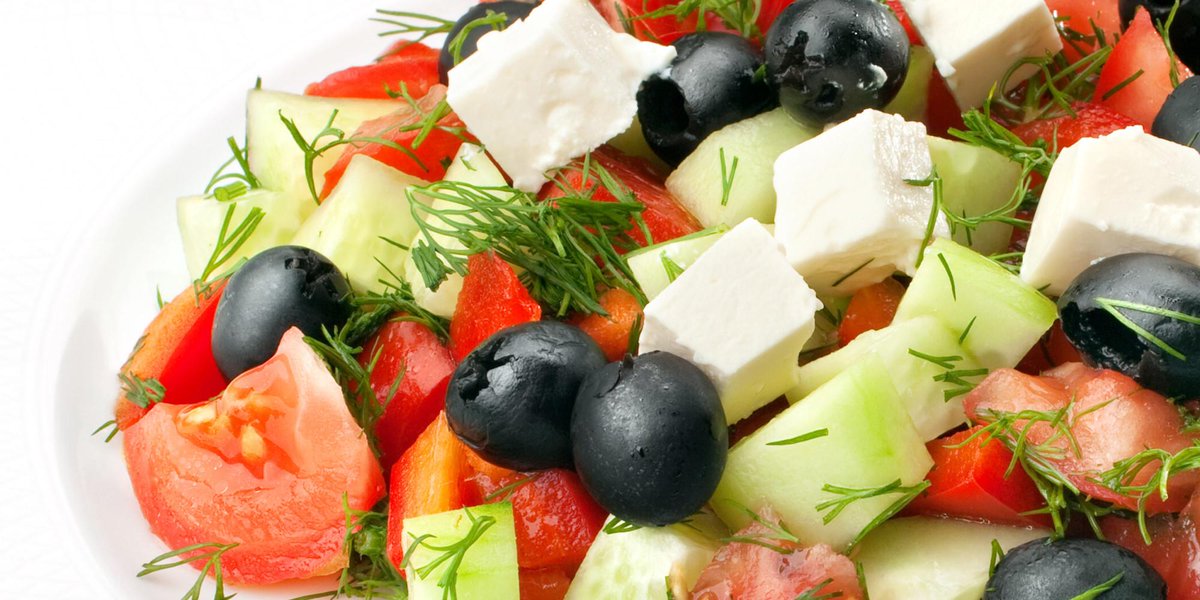 pelagosRE's tweet photo. When you visit a #greek #home you will never leave with an empty stomach #cretan #hospitality #healthy #food #cuisine http://t.co/0p0AvCXFKl