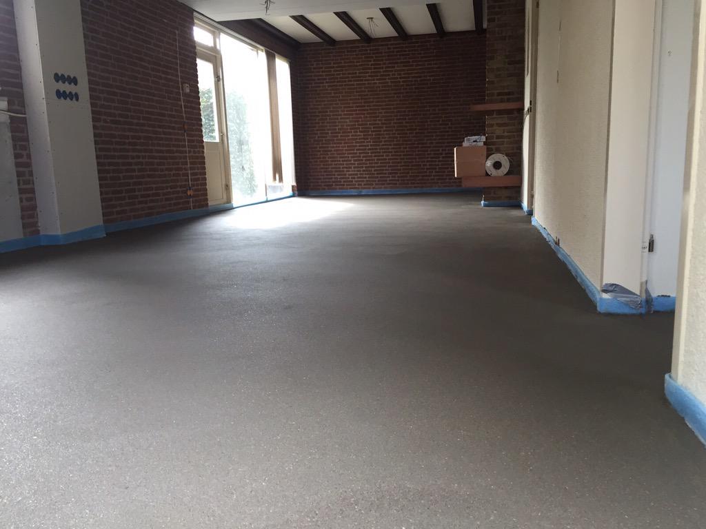 Klus in Meppel mooi op schema. Afwerkvloer ligt er al in. bouma-damwald.nl