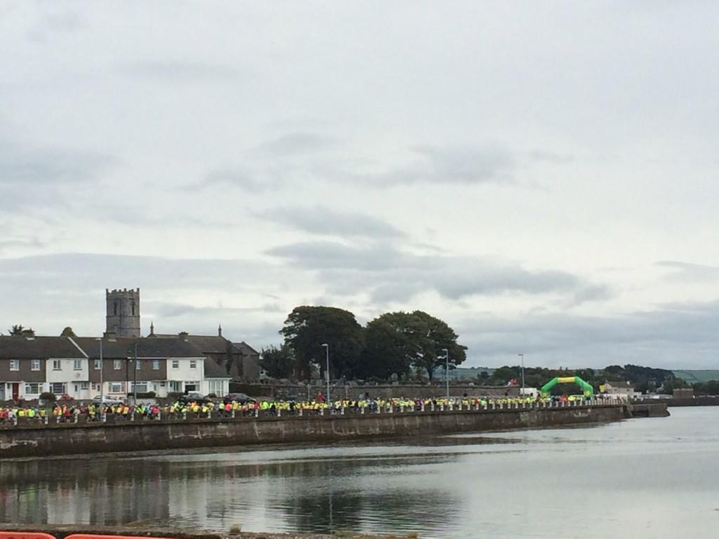 FlahavansIRL's tweet photo. And they are off bellies full of red berry #porridge #50k #seankellytour #dungarvan #fuelforlife http://t.co/aTnANkxNSG