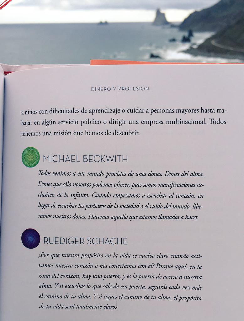 mindfulnesscan's tweet photo. Todos venimos a este mundo provistos de unos dones...#elpoderdelcorazon @Ediciones_Urano http://t.co/U2ax7xvnnJ