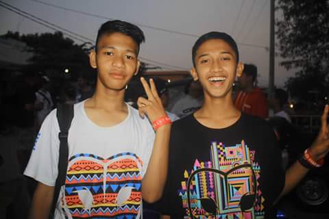 Anggarehe's tweet photo. Hay? Latepost
#Dreambirdsday http://t.co/4VL7rqjXW2