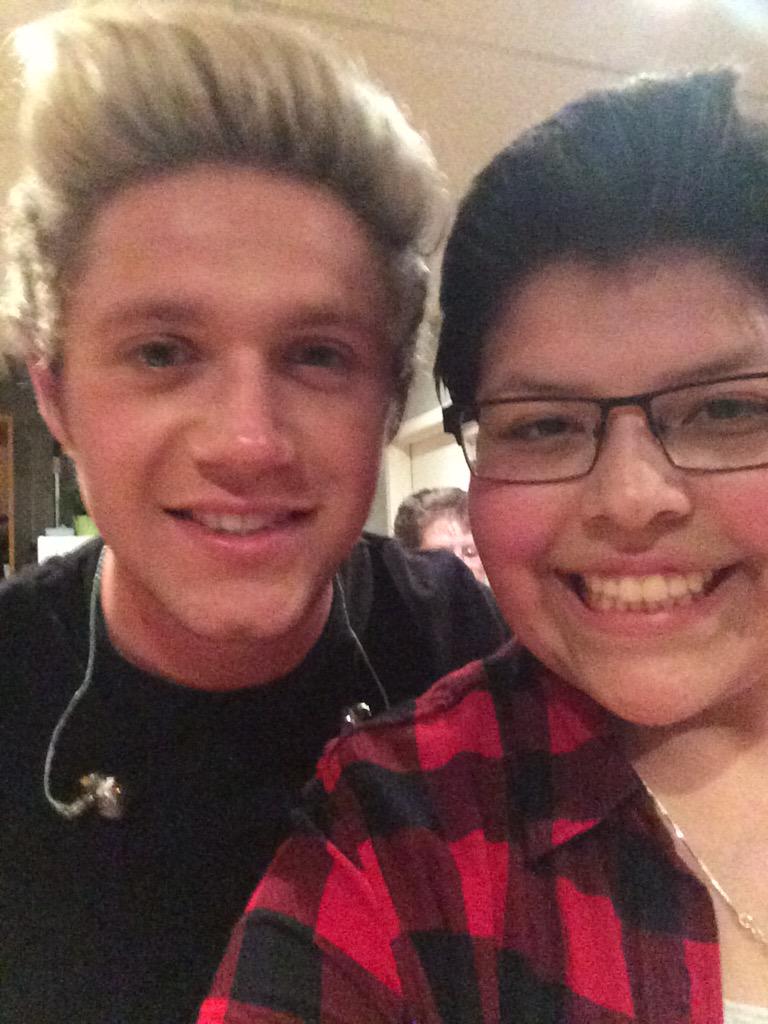 OneDream1D__'s tweet photo. The boys backstage in Toronto! - August 20, 2015 http://t.co/qmURZC37KF