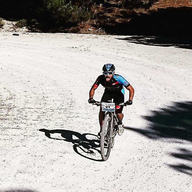 PemoyTeam's tweet photo. VI memoriao pepe triana: nuestro corredor @LopezJuanje  termino 3° http://t.co/jOFIsLPZCr
