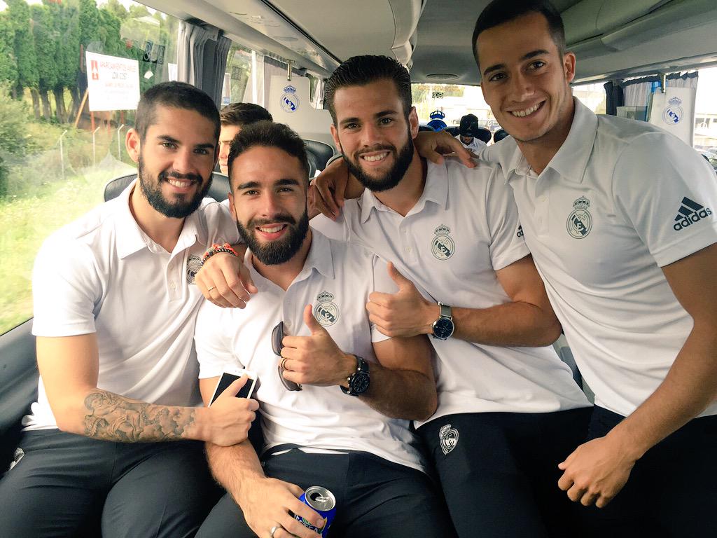 nachofi1990's tweet photo. Ya en Gijón! Deseando que empiece @LaLiga!! http://t.co/OgpKwEfw5W