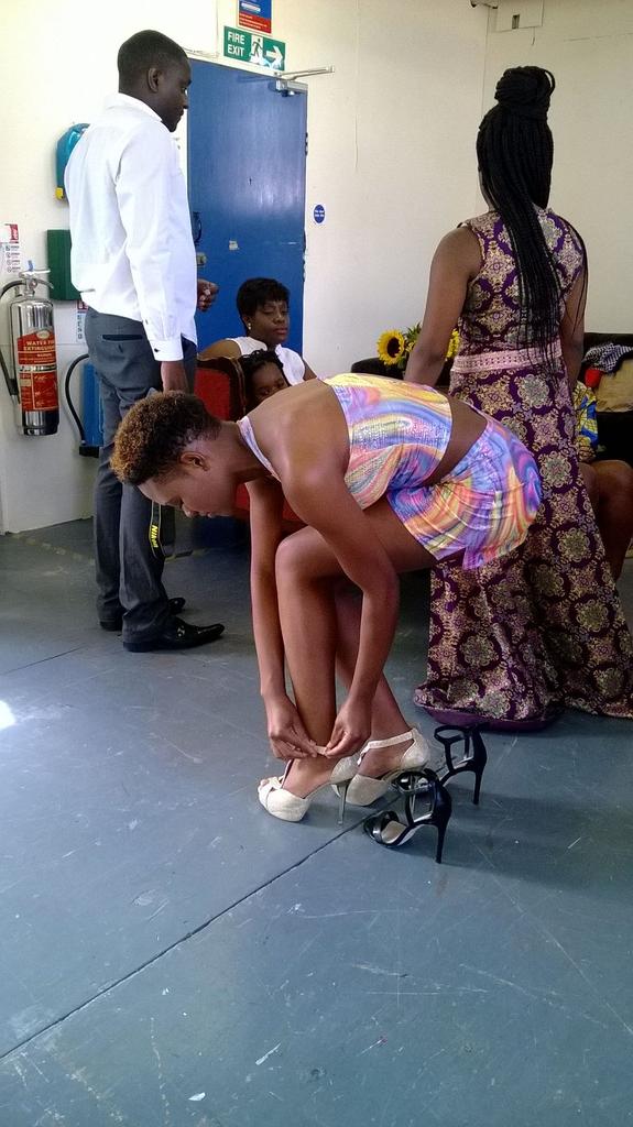 TMagencyINT's tweet image. Our model SUNSET will be competingor miss malawi uk 2015 see her at photoshoot and with our manager @andre_iMUSIC