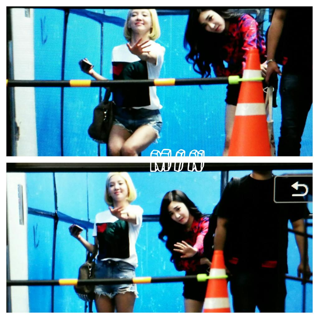 [PIC][23-08-2015]Tiffany - HyoYeon - Yuri và Sunny xuất hiện tại SMCOEX để ghi hình cho chương trình “Better Late Than Never” vào tối nay CNFlUyWUAAAhNsV