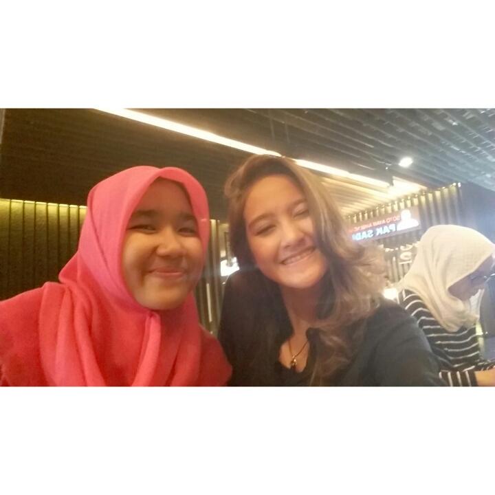 IntanDesri's tweet photo. Makasih salshaaa buaatttt harini ❤❤❤❤💕💕💕💕 @salshaabilaa http://t.co/yGZeazAcVR