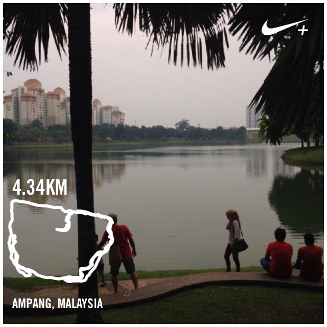 WallFollowBack tweet media