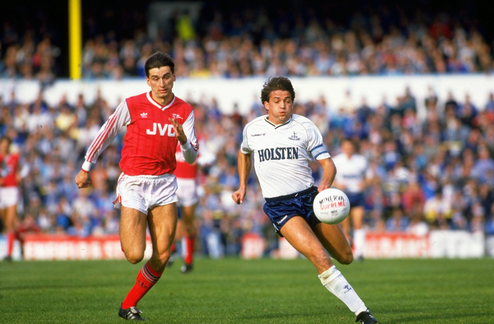 Happy birthday to captain fantastic Gary Mabbutt, who turns 54 today  