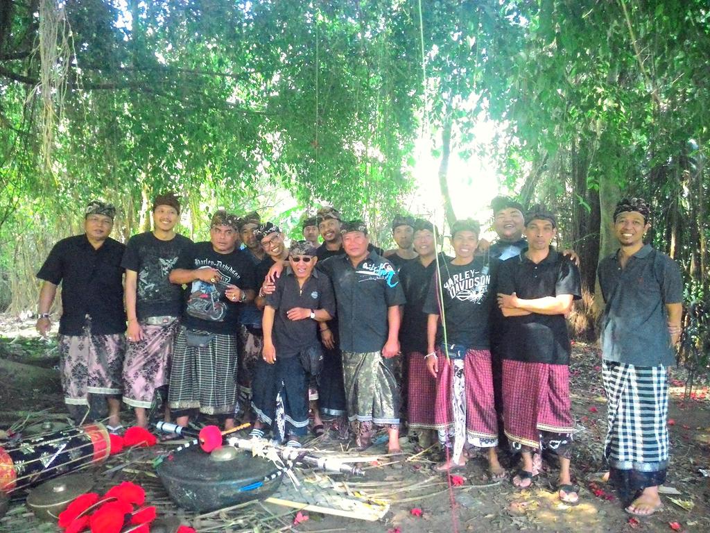 eka_semal tweet picture