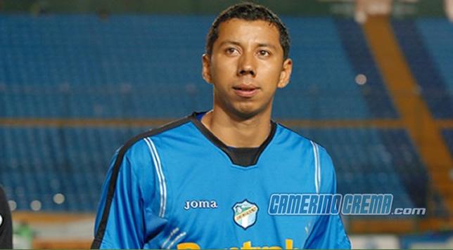el_Periodico's tweet photo. JJ Paredes candidato a diputado de Lider, ya hizo su primera jugada, una de Q3.3 millones. | http://t.co/f1AFI99XGk | http://t.co/uAyel1LzMI