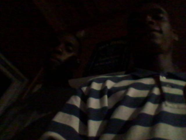 AceFreshboy's tweet photo. At larrys homie http://t.co/eVYs2I9o1v