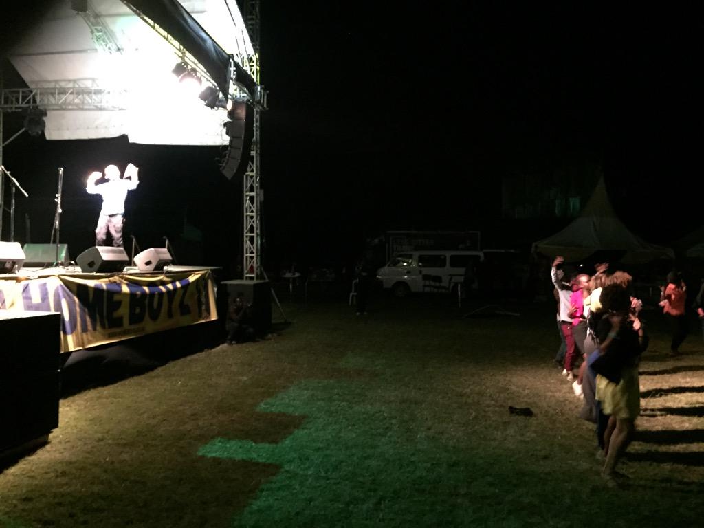 MutukuV's tweet photo. #artnbeerfestival it's going down... @PennyMusengi http://t.co/4FGdNjL3vc