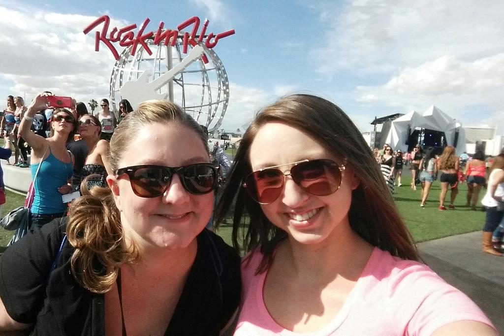 NLenVegas's tweet photo. Rock In Rio 2015 #Sweepstakes #BummerFreeSummer http://t.co/kLaAK3ZmsP