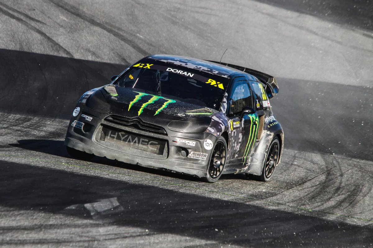 EASPORTSWRC's tweet photo. You should all be watching RD8 of the @FIAWorldRX right now! http://t.co/AJCdoLBrQK http://t.co/uhuFtkuEzT