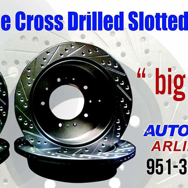 OnlyCarrera's tweet image. #ToyotaThundra #Fadal #slottedbrakes #drilledbrembosrotors #4x4 #fordrangerclimbing #brabus #custombrakes #bbk #por…