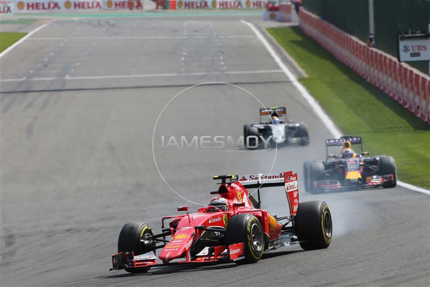 7kimicom's tweet photo. #Kimi7 alcanza la P7 en el #BelgianGP. Una mala salida condiciona su carrera. #Ferrari900GP #GoKimi #F1 #KingOfSpa http://t.co/kBO0Rw3nZx