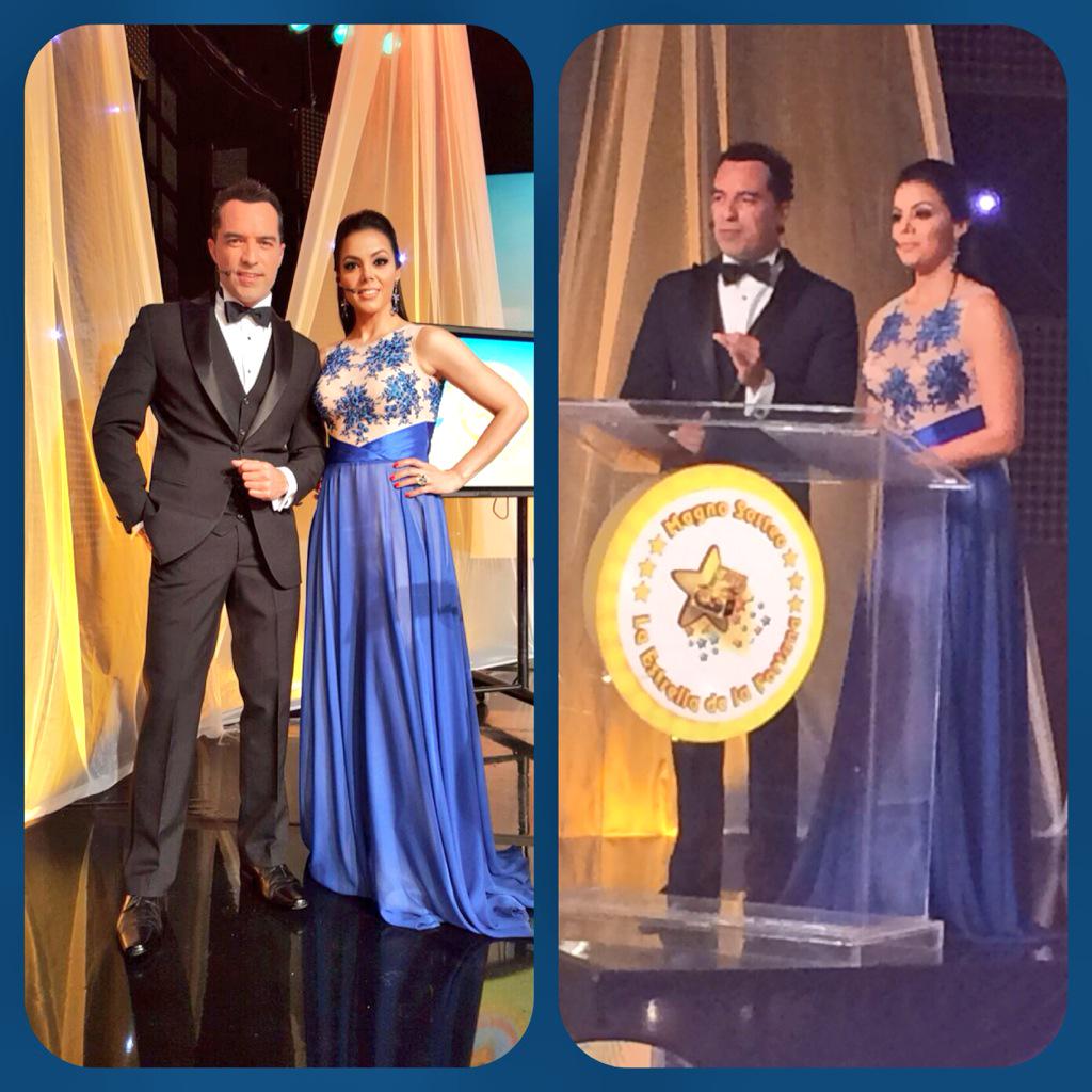 _KarinaAngulo's tweet photo. Una vez más compartiendo el escenario de la fortuna con @charlycentro #SorteoEstrella 🌟💫 http://t.co/DKL23psTkE