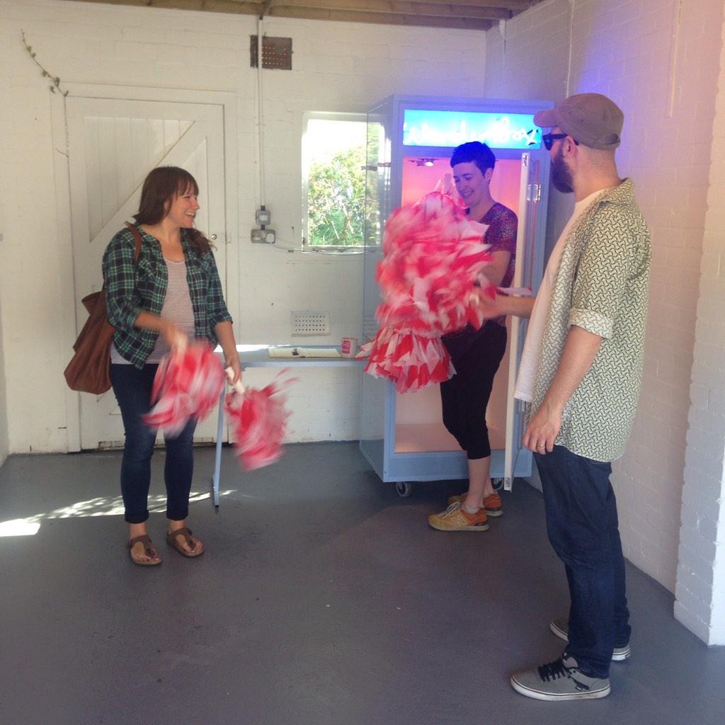 More #pompom participants with @emmagbowen at GARAGE facebook.com/events/3900409… <a href="/EdArtFest/">Edinburgh Art Festival</a>