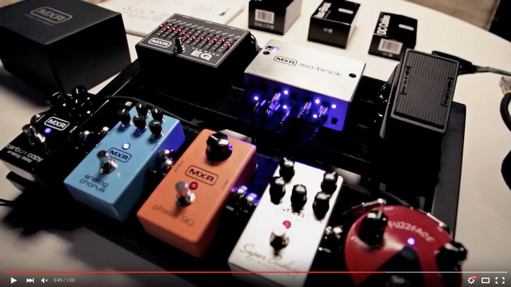 jimdunlopusa's tweet photo. The new #MXR Iso-Brick Power Supply provides clean, quiet, fully isolated power. Watch: http://t.co/4nUAJEn63L http://t.co/qyMqgW015z