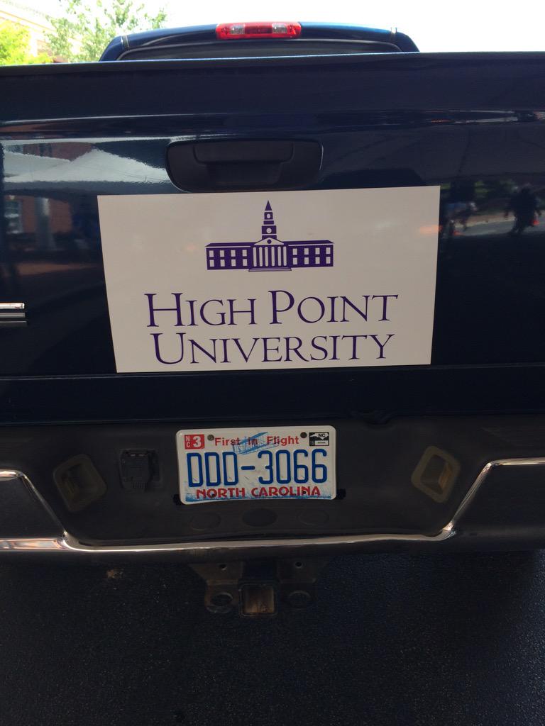 HpuPeer's tweet image. We had a great move in day yesterday ! Saw a ton of parents repping their love for HPU on their cars traveling to NC!