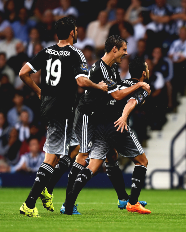 ChelseaEleven's tweet photo. FT #WBA 2-3 #CFC
Pedro, Costa, Azpilicueta 

Alhamdulillah kemenangan pertama chelsea di musim ini http://t.co/VrgadcQlqe