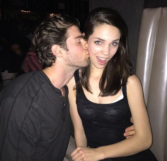 satellitebebe's tweet photo. otp otp otp #benox http://t.co/EFoM0M24CJ