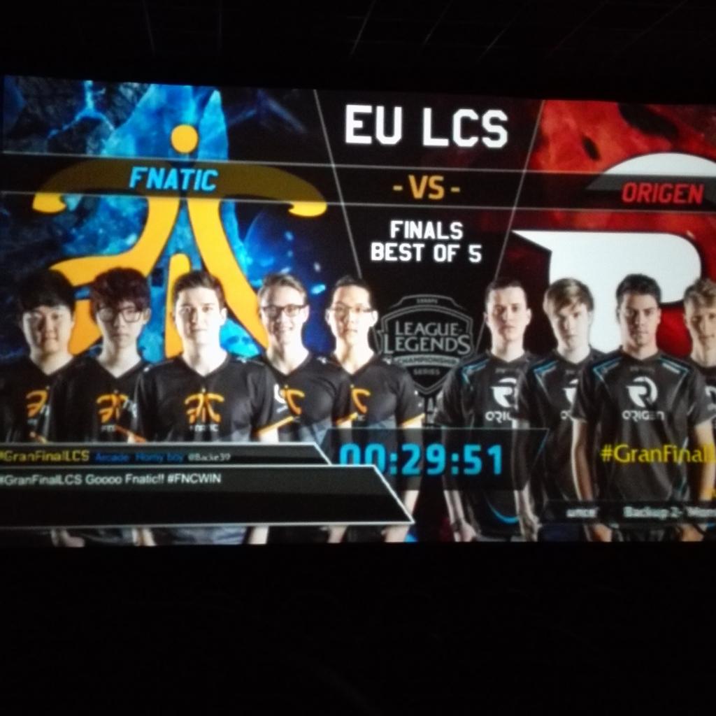 Martalimon11's tweet image. #GranFinalLcs ya esta todo casi listo! Good luck and have fun! 😋