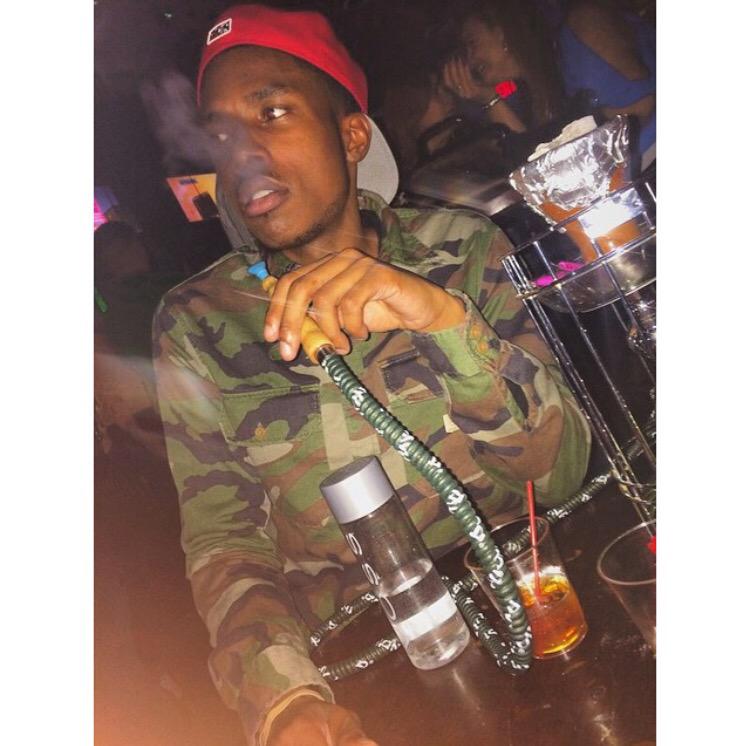 PaperChasinRah's tweet image. Rockin for my brother #FreePorter #FC