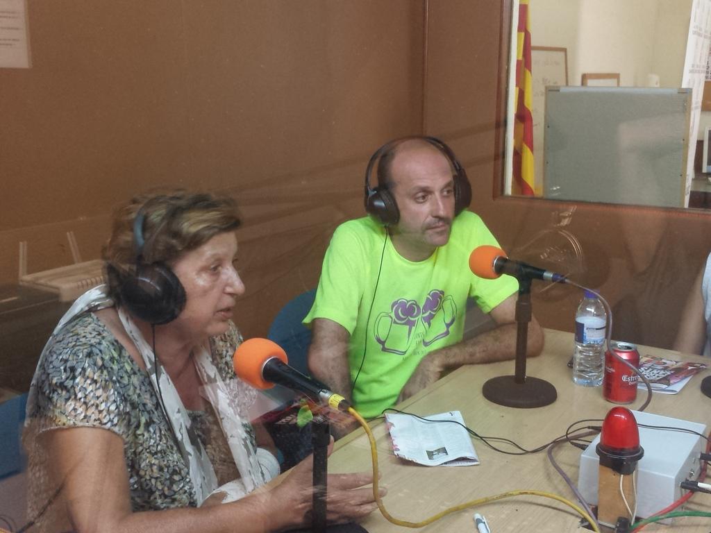 La  comissió <a href="/AlcoleaDeBaix/">Alcolea de Baix</a> en directe a #laradiodelafesta 94.6FM i onadesants.cat #fmsants