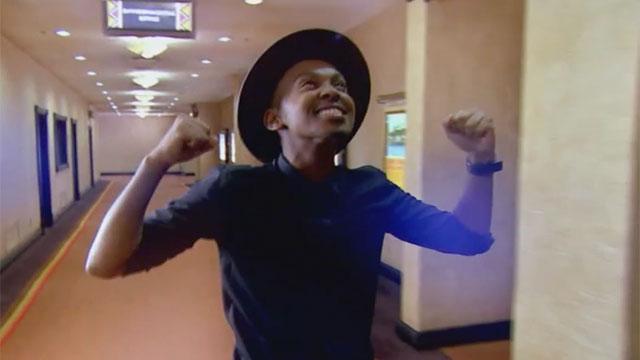 IdolsSA's tweet photo. Lungisa is the last boy to make the Top 16. http://t.co/PYFKnRHS1W #IdolsSA http://t.co/TbxHpkI896