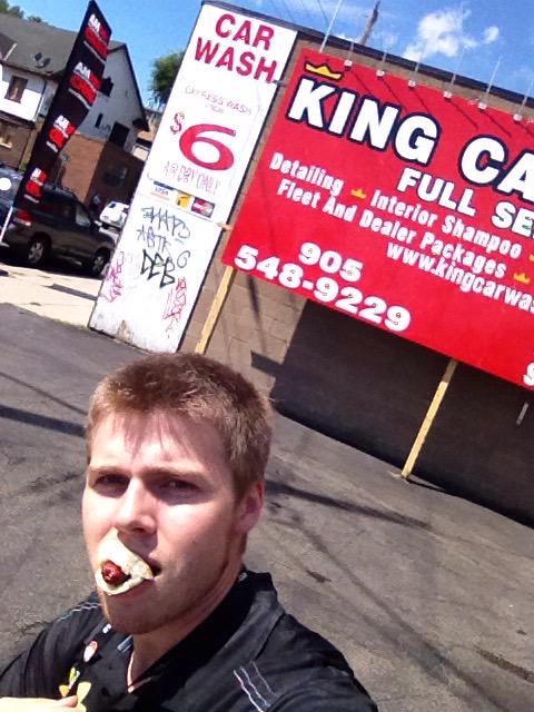 Energy953Radio's tweet photo. Workin at the carwash...today all proceeds at #kingcarwash go to #EssentialAid come get clean! #noselfiestick #hotdog http://t.co/sxVc5Z1j1N