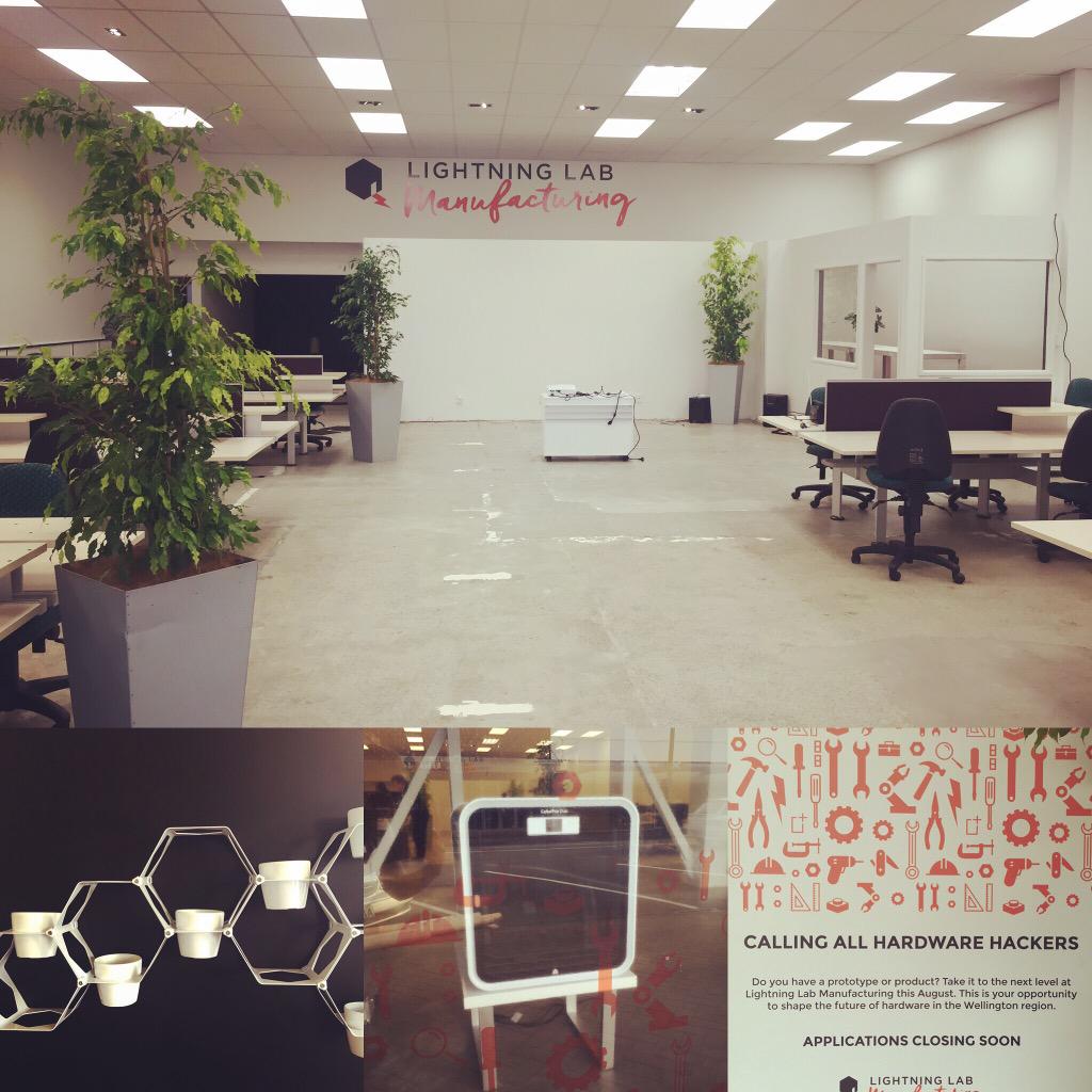 lrtl's tweet image. Not a blank canvas for much longer! @LightningLab #llmfg kicking off today! Excitement galore! Cc: @shawnokeefe