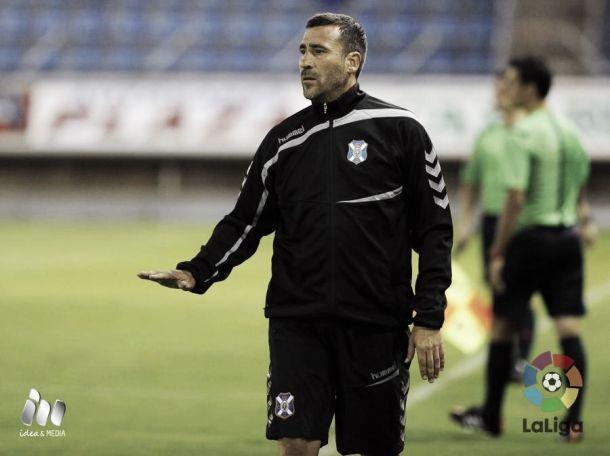 Tenerife_VAVEL's tweet photo. Raúl Agné: "Hemos perdido el crédito que teníamos y solo queda pedir disculpas" http://t.co/Q13kLxFJIB #NUMvCDT http://t.co/wh0TLtOE4g