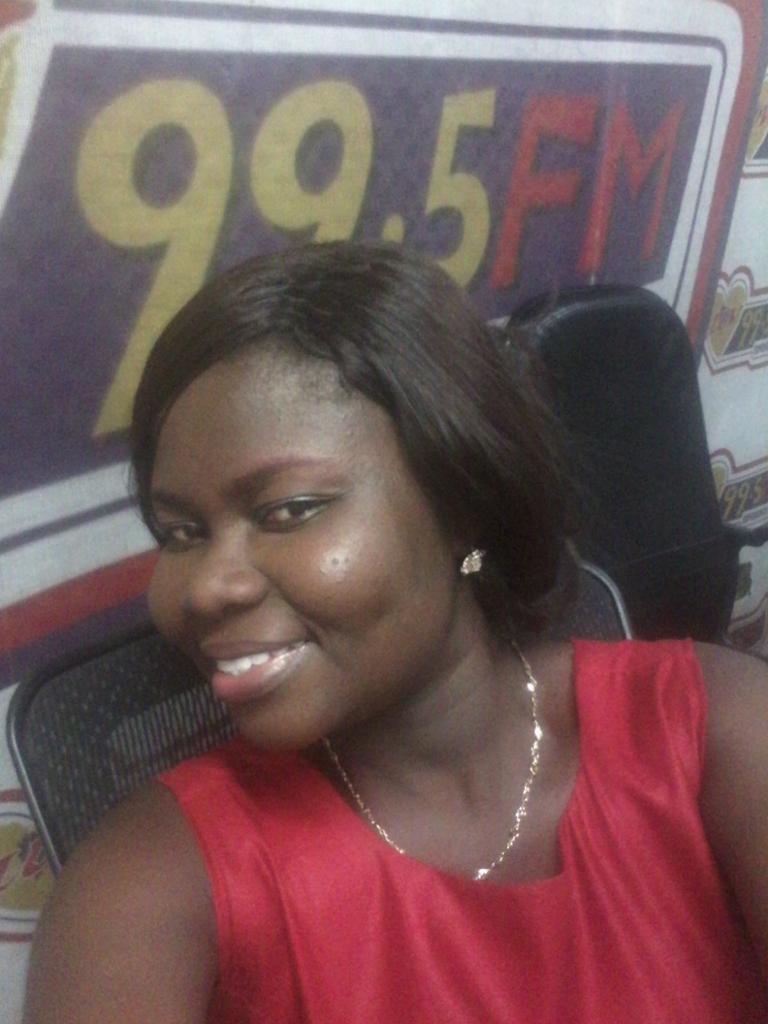 soulsissy's tweet photo. I am moi Da Soulsister on Luv99.5fm. @soulsissy @akwasi_adomako @anitakuma @DJREUBEN995 @djGFT @sexologistking http://t.co/pm53MrnGhR