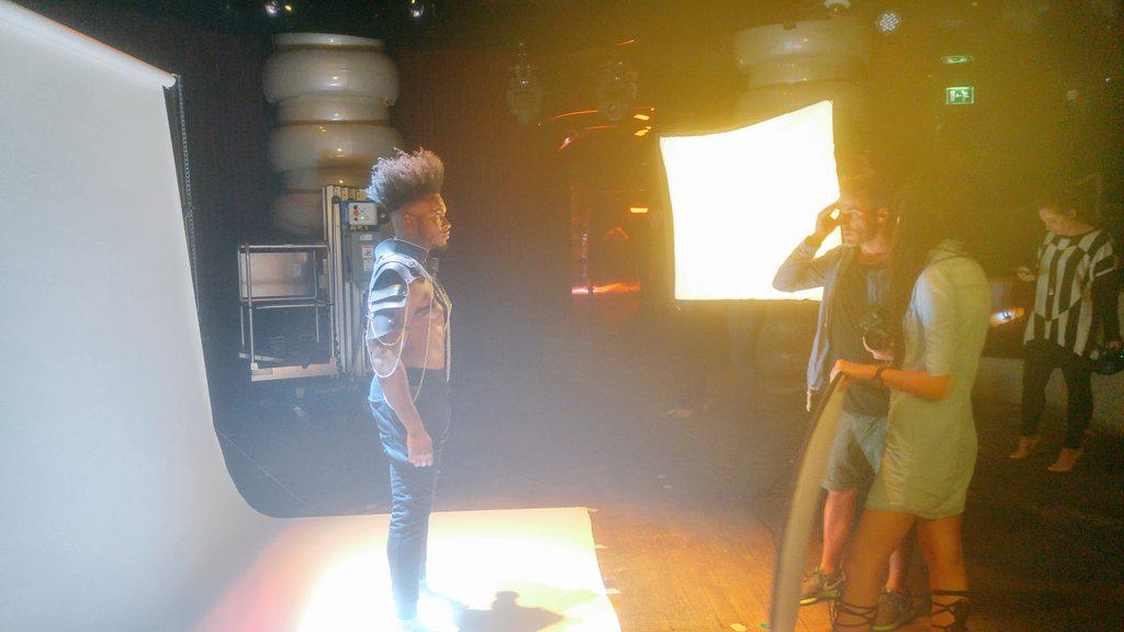 curt_key's tweet photo. Show Photoshoot  !   #Dubai  #mydubai  #dancer  #show2015 http://t.co/CeFn8G1KmY